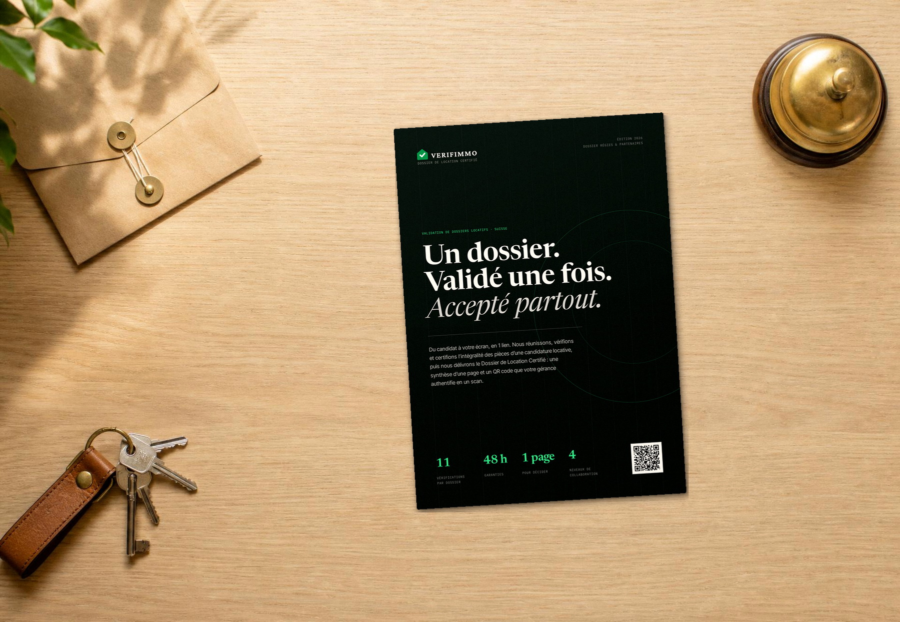 Brochure VERIFIMMO posée sur le comptoir d'accueil d'une régie